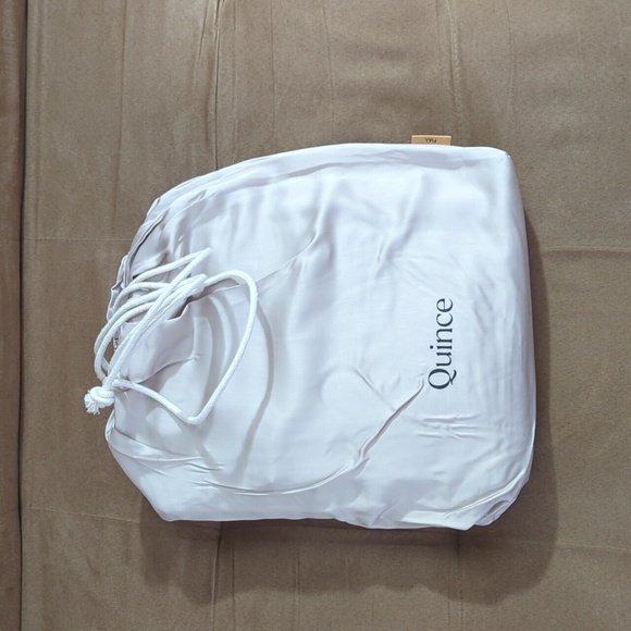 New Quince Organic Bamboo Sheet Set - Picture 1 of 8